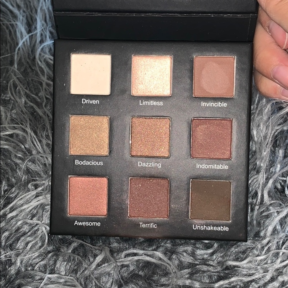 RealHer II eyeshadow palette
